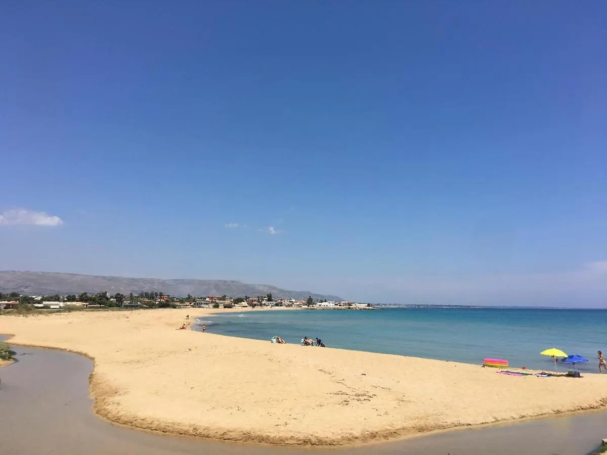 Villa Lu Noto Calabernardo
